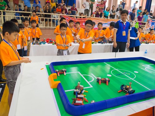 150 học sinh tham dự cuộc thi robot cấp quốc gia IYRC Việt Nam 2018