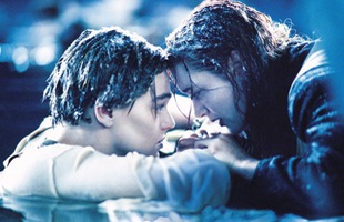 Mệt mỏi vì khán giả thắc mắc 20 năm, đạo diễn Titanic hé lộ lí do tại sao Jack không trèo lên cánh cửa cùng Rose để sống sót