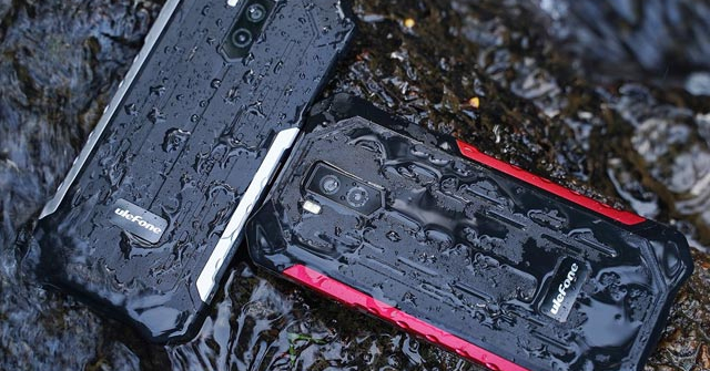 24 giờ “xả kho” smartphone chống nước, chống sốc, chuẩn IP69 giá rẻ