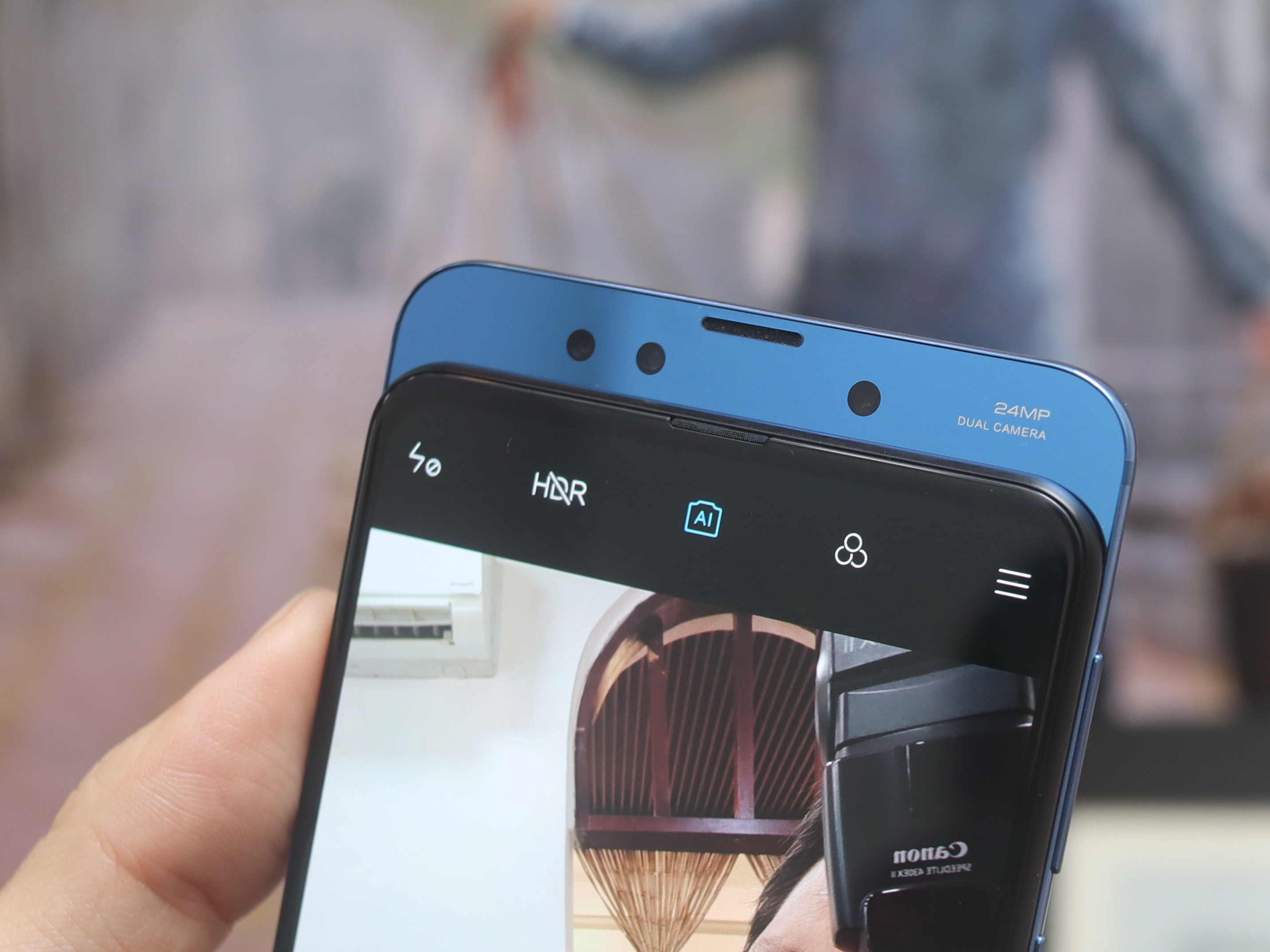 Ngắm smartphone camera trượt Xiaomi Mi MIX 3