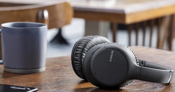 Sony giới thiệu cặp tai nghe không dây hủy tiếng ồn, giá siêu rẻ