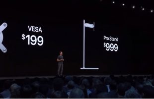 Đám đông khán giả im bặt khi Apple công bố chân đế màn hình giá 999$