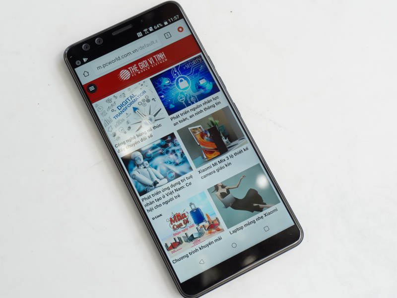 Ngắm smartphone cao cấp HTC U12 Plus giá 19,99 triệu đồng