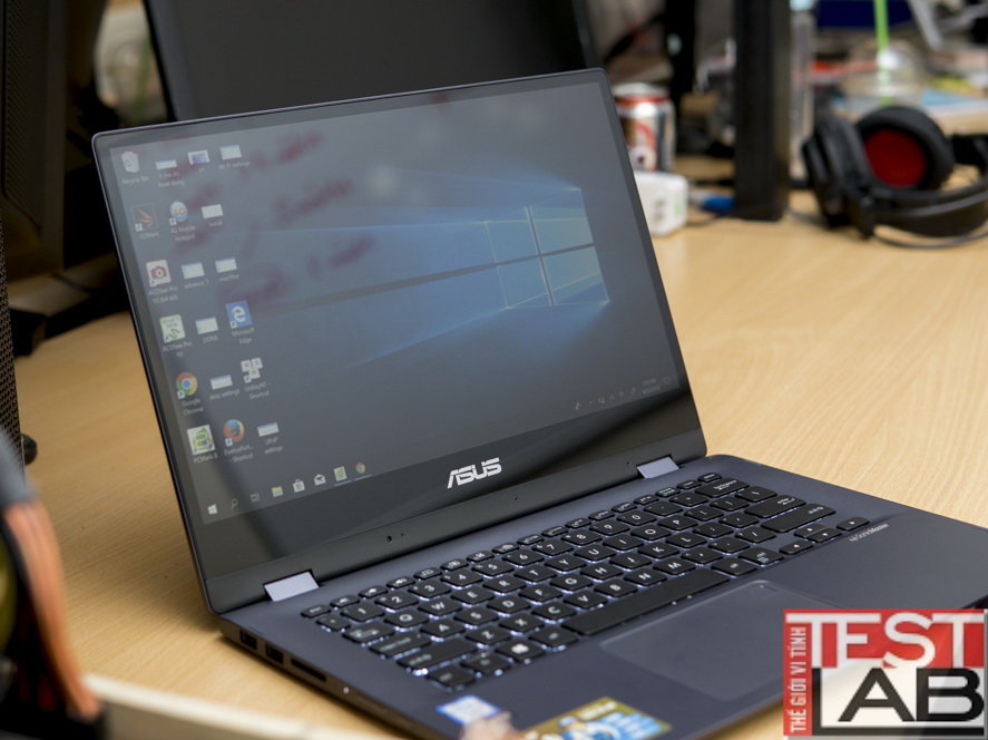 Cận cảnh laptop 2-trong-1 Asus VivoBook Flip 14 (TP412)