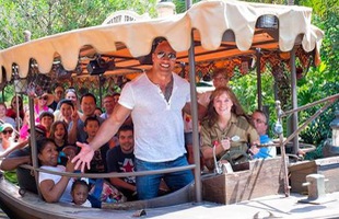 The Rock gia nhập đại gia đình Disney trong siêu phẩm phiêu lưu mới Jungle Cruise