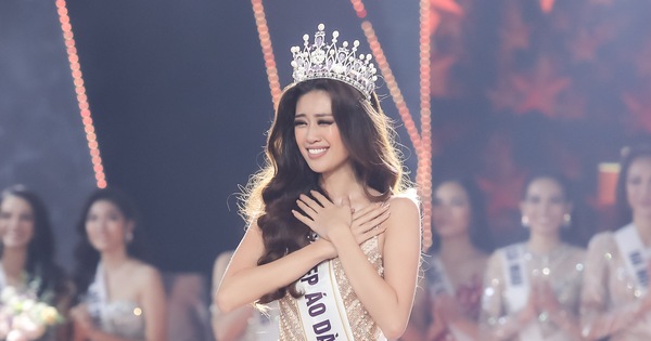 Xem trọn vẹn khoảnh khắc đăng quang đầy xúc động của Tân Hoa hậu Hoàn vũ Việt Nam - Nguyễn Trần Khánh Vân!