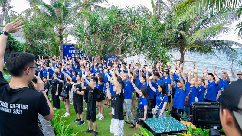 100 gương mặt Streamer cùng tụ hội tại Vietnam Creator Summit 2021 do OTA Network tổ chức