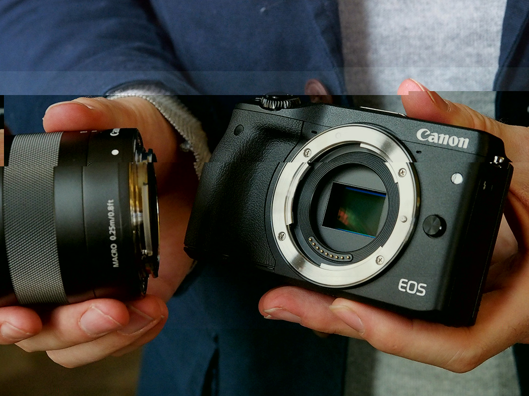 Máy ảnh mirrorless full-frame Canon lộ cấu hình