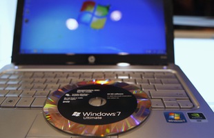 Microsoft bắt đầu mở kinh doanh trên 'cái xác' của Windows 7