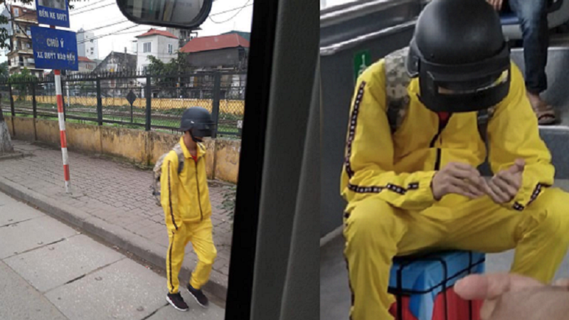 Bá đạo game thủ diện nguyên bộ đồ PUBG ôm hòm thính lên xe bus “chạy bo”