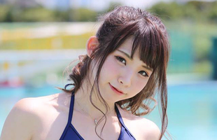 Bỏng mắt với bộ ảnh bikini gợi cảm từ Enako - cosplayer số 1 Nhật Bản