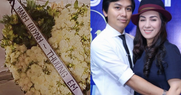 Netizen chú ý hình ảnh vòng hoa Mạnh Quỳnh gửi viếng Phi Nhung tại tang lễ ở Mỹ, chỉ 2 chữ nghe mà xót xa