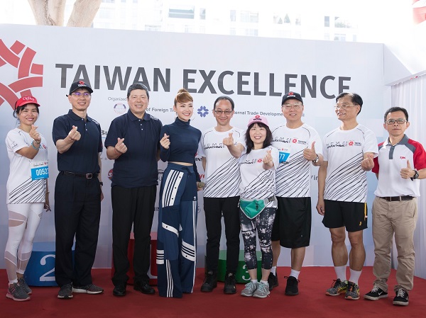 Gian hàng Taiwan Excellence sôi động tại giải việt dã TP.HCM 2019