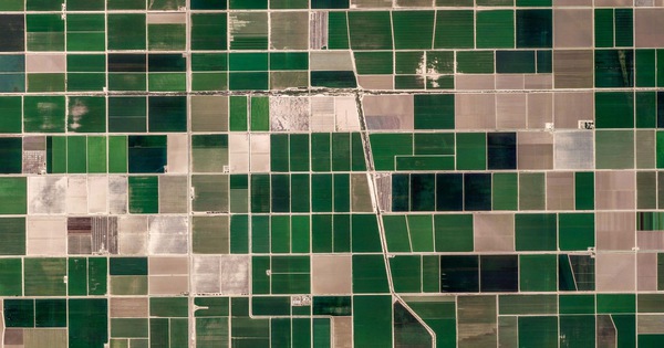 10 ảnh vệ tinh đẹp nao lòng từ Google Earth: Sự sắp đặt thần kỳ của tạo hóa xứng tầm tác phẩm triệu đô
