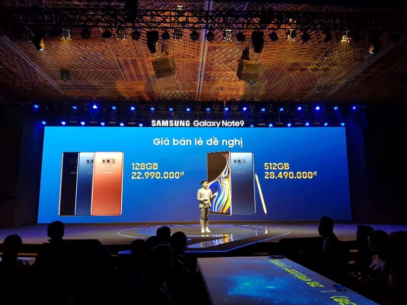Tại Việt Nam, siêu phẩm Samsung Galaxy Note 9 có giá từ 23 triệu đồng