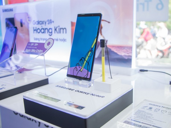 FPT Shop mở bán siêu phẩm Samsung Galaxy Note 9 với quà tặng khủng