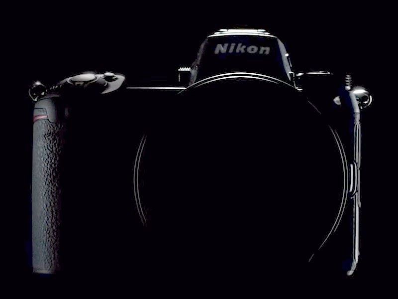 Máy ảnh mirrorless full-frame Nikon mang tên Z6 và Z7