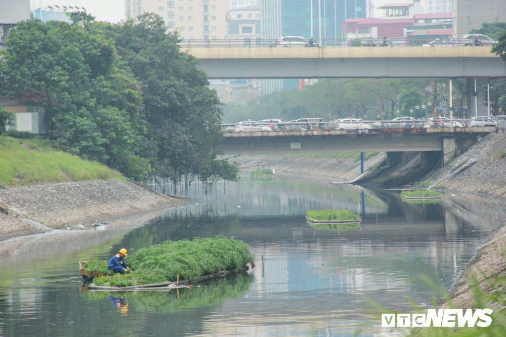 Sử nước sông Hồng làm sạch sông Tô Lịch là 'rẻ nhất, tối ưu nhất'