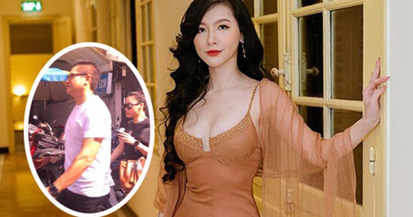 Xôn xao ảnh MC Minh Hà đeo đồng hồ đôi bên người đàn ông lạ mặt, rộ nghi vấn đang bí mật hẹn hò