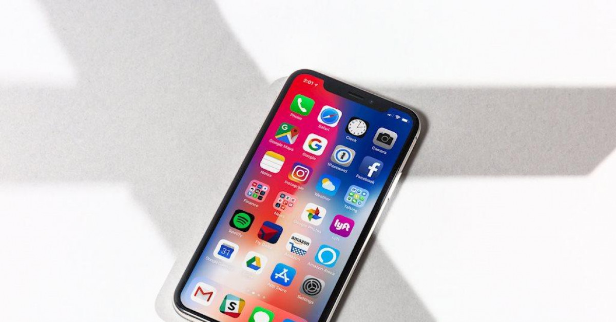 Mỹ điều tra Apple trên thị trường sửa chữa iPhone và bảng xếp hạng App Store