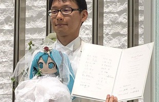 Chàng trai người Nhật kết hôn với ca sĩ ảo Hatsune Miku vì không tin vào phụ nữ