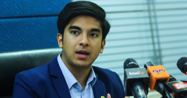 Bộ trưởng đẹp trai, trẻ tuổi nhất lịch sử Malaysia hi vọng đoàn Esports sẽ thay đổi định kiến người dân nước nhà