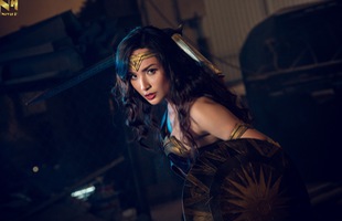 Xem loạt ảnh cosplay Wonder Woman đầy khí chất 