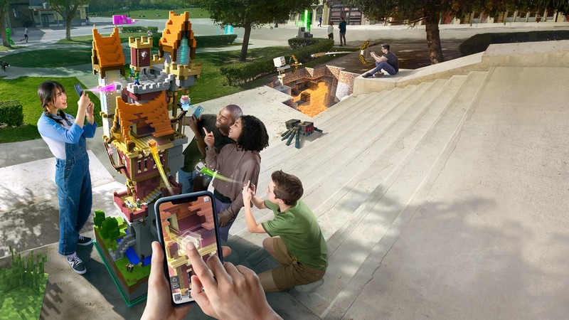 Microsoft ra mắt game mobile AR Minecraft Earth, sẽ còn tiến xa hơn cả Pokemon Go