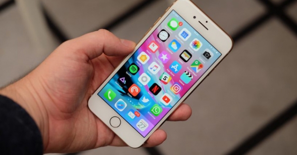 Apple sẽ lùi lịch công bố iPhone 9 vào cuối tháng 3