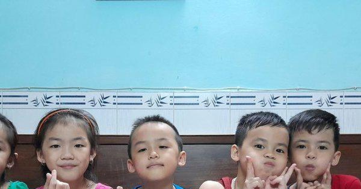 Tiết lộ cuộc sống đặc biệt của những đứa trẻ trong ca sinh 5 duy nhất ở Việt Nam sau 7 năm