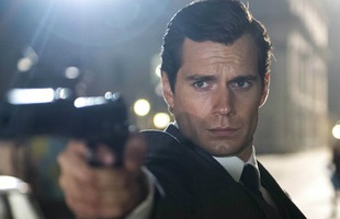 Tin đồn: Siêu nhân Henry Cavill sẽ đóng James Bond trong tương lai?