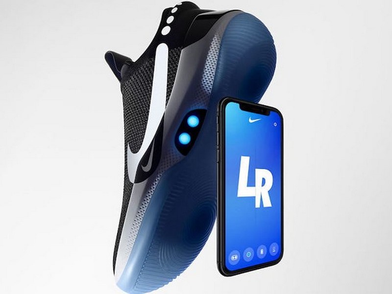 Người dùng Android than phiền về ứng dụng cho giày thông minh Nike Adapt BB