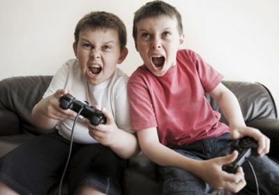Dành cho các bậc phụ huynh: 8 lợi ích video game mang lại cho các em nhỏ
