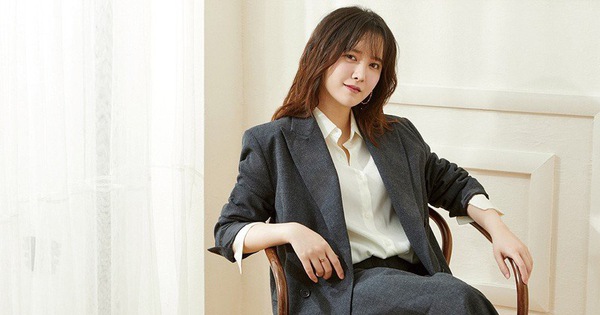 Bài phỏng vấn tạp chí đầu tiên của Goo Hye Sun giữa bão ly hôn: Tiết lộ tin nhắn cuối cùng chồng phũ phàng gửi khi cô đang nằm viện