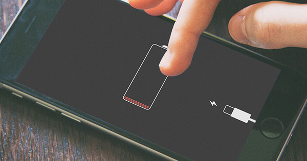Phải làm gì nếu iPhone của bạn sạc không vào điện? Đừng vội thay pin vì có thể điều đó chẳng giải quyết được vấn đề!