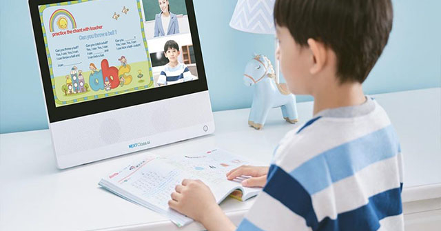 Nên mua máy tính bảng hay laptop để con em học online mùa Covid-19?