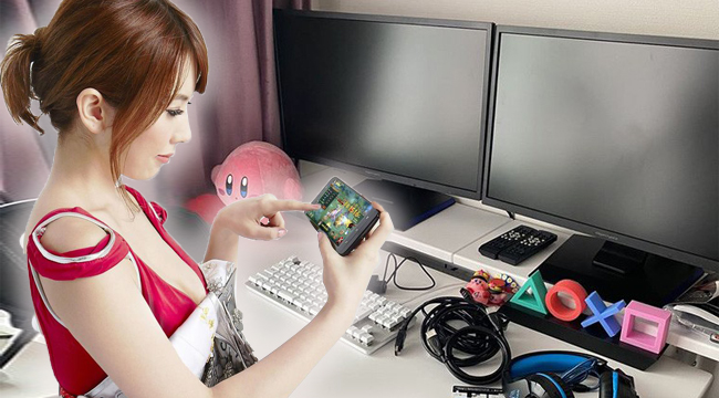 Yui Hatano khoe dàn PC siêu khủng, fan háo hức chờ livestream của idol