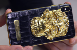 Cận cảnh chiếc iPhone xịn nhất thế giới: Bọc da cá sấu, mạ vàng 18K, nạm trăm viên kim cương