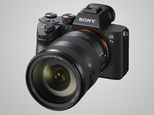 Sony giới thiệu máy ảnh không gương lật A7 Mark III, giá 2.000USD