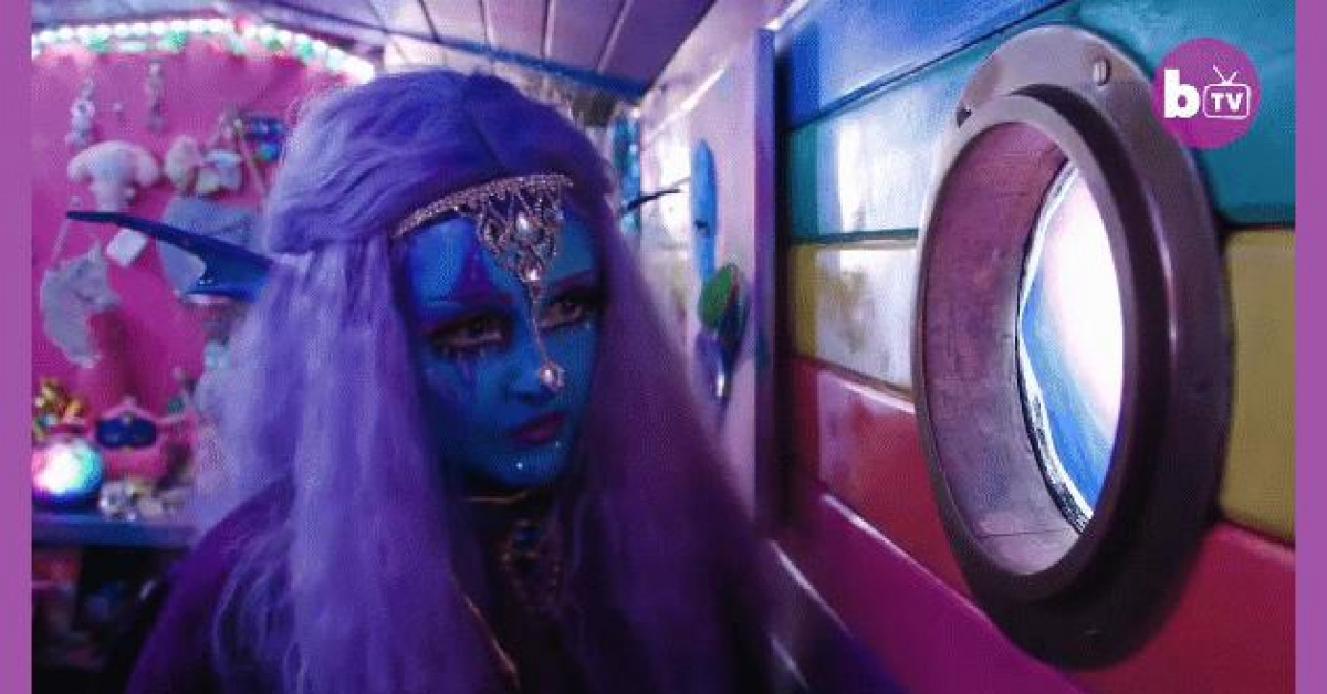 Video: 9x mê nhuộm da xanh vì muốn trở thành người ngoài hành tinh