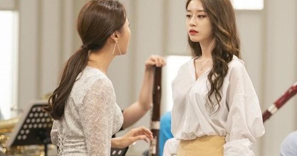 Se Jeong (Gugudan) đối đầu Ji Yeon (T-Ara) trong phim mới “Để âm nhạc cất lời”
