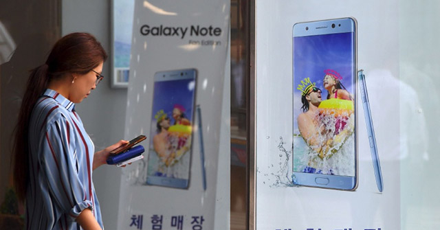 Samsung vẫn là ông trùm smartphone trong tháng 8