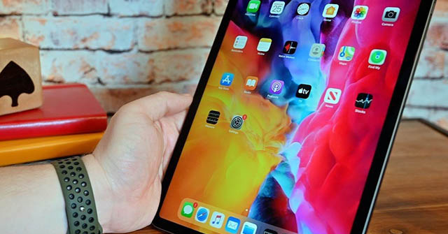 iPad vẫn giữ ngôi bá chủ về doanh số trên thị trường tablet